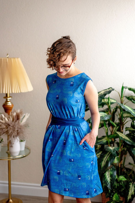 Starry Night & The Doctor Tie Wrap Dress with Pockets