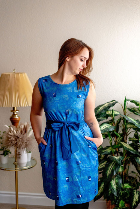 Starry Night & The Doctor Tie Wrap Dress with Pockets