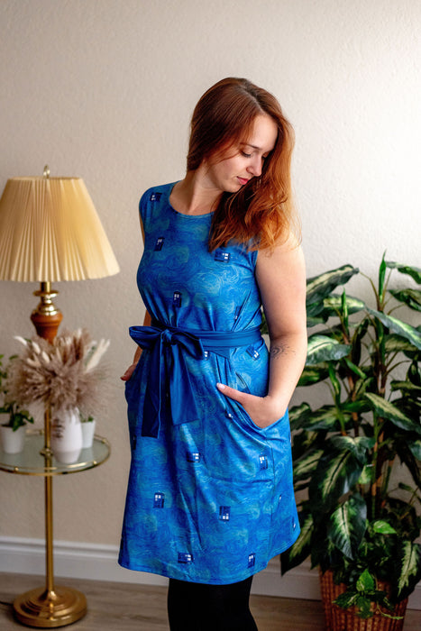 Starry Night & The Doctor Tie Wrap Dress with Pockets