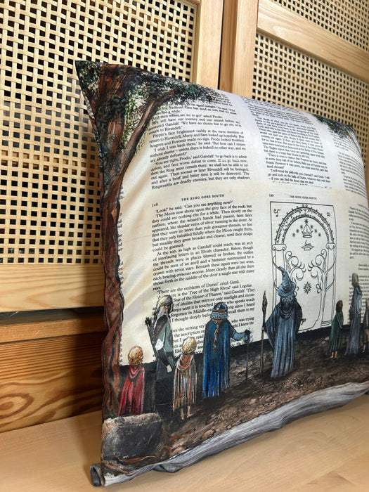 Pillow Case of The Gates of Moria