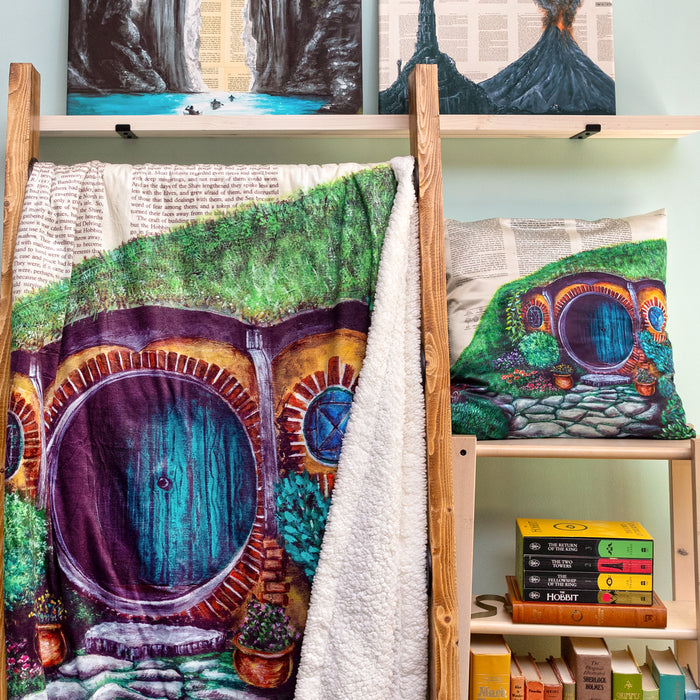 Bag End Large Sherpa Blanket